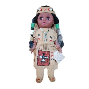 Vintage Carlson Native American-Inspired Doll with Beaded Dress #1062N Pre-owned